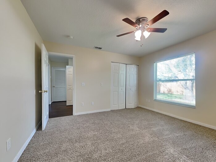 Building Photo - 3621 N 54th St