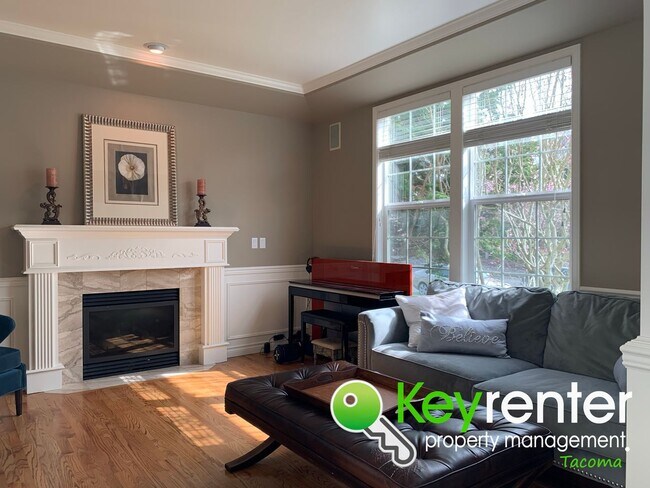 Building Photo - Luxurious House in North East Tacoma!!