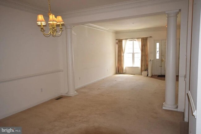 Building Photo - 175 Fringetree Dr