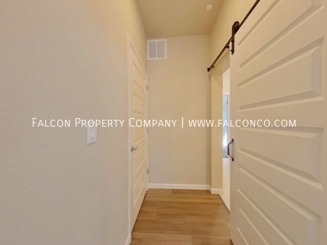 Building Photo - 3760 Presidio Point