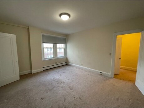 Building Photo - 1407 Beacon St