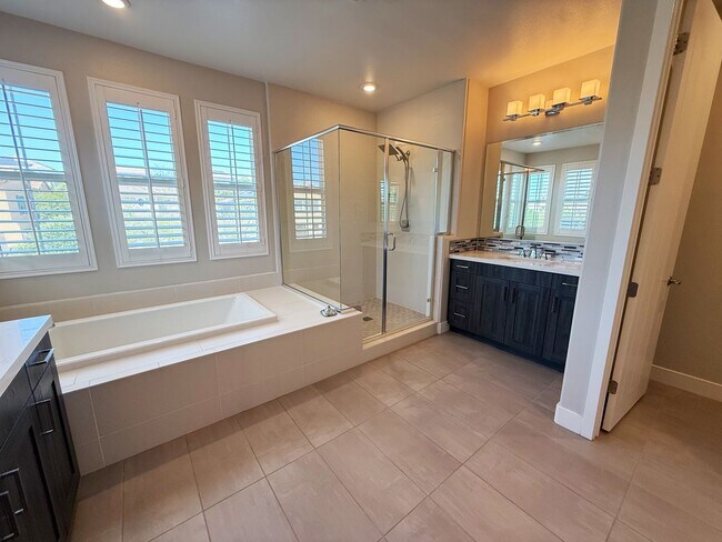 Building Photo - 6705 Aliso Valley Way