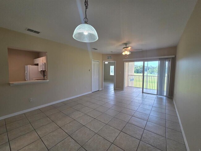 Building Photo - 489 Las Cortes Ln