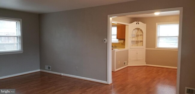 Building Photo - 3326 Kaywood Dr