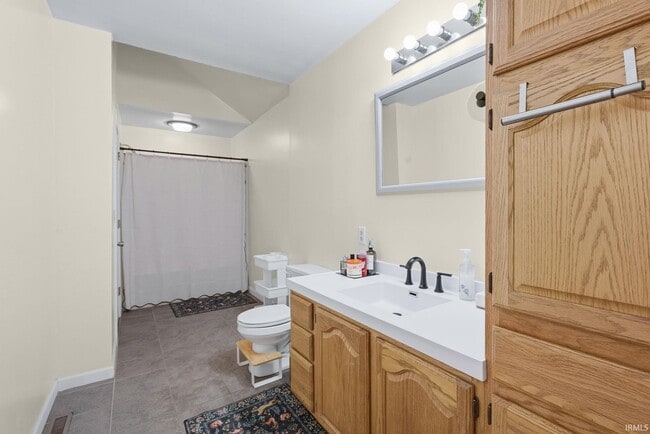 Building Photo - 6290 W State Rd 45