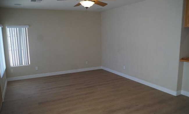 Building Photo - 6551 W Musette Ave