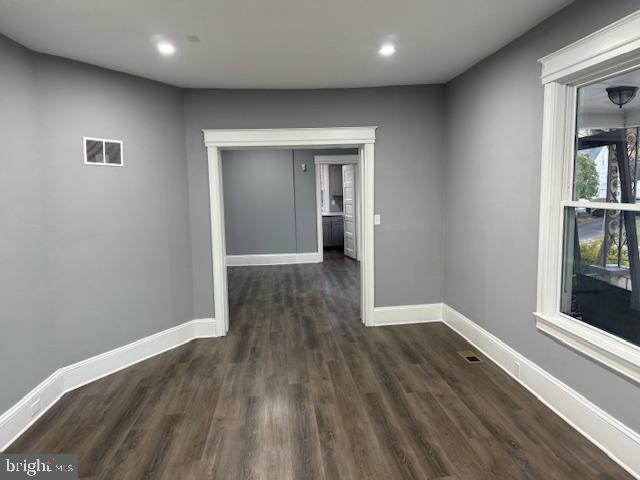 Building Photo - 1072 Parkway Ave