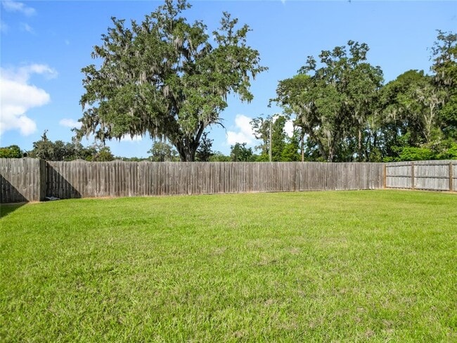 Building Photo - 1954 NW 21st Ave