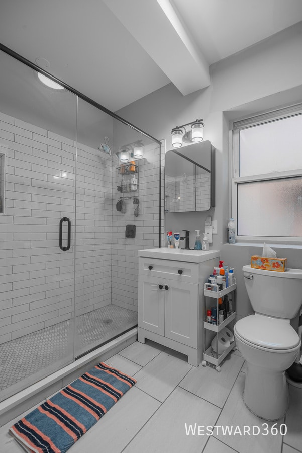 Building Photo - 5236 N Glenwood Ave