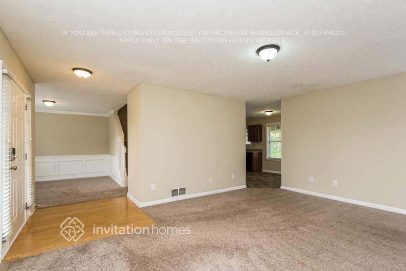 Building Photo - 5366 Spike Ln