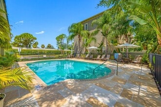 Building Photo - 7125 102nd Ln