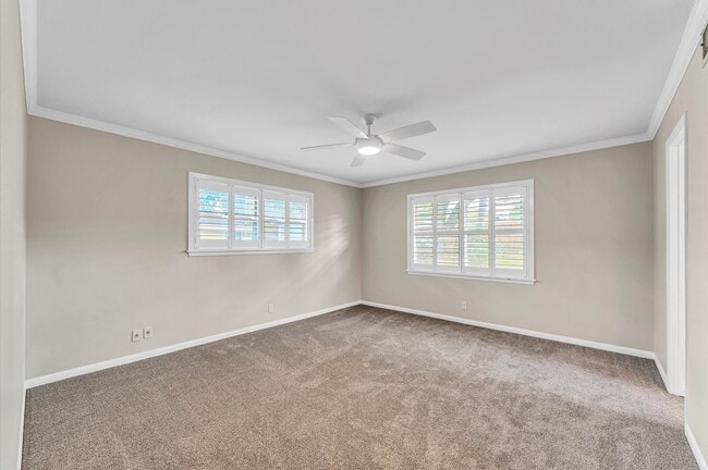 Building Photo - 6327 Wynnwood Ln