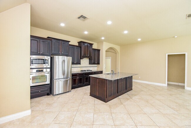 Building Photo - 10310 Rouken Glen Ct.