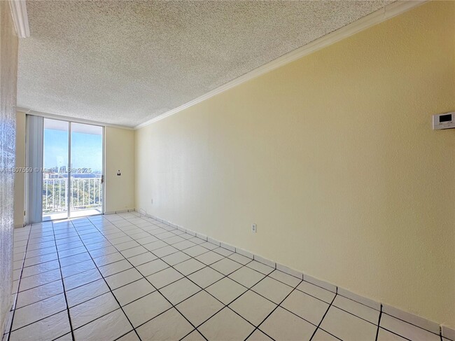 Building Photo - 2829 Indian Creek Dr