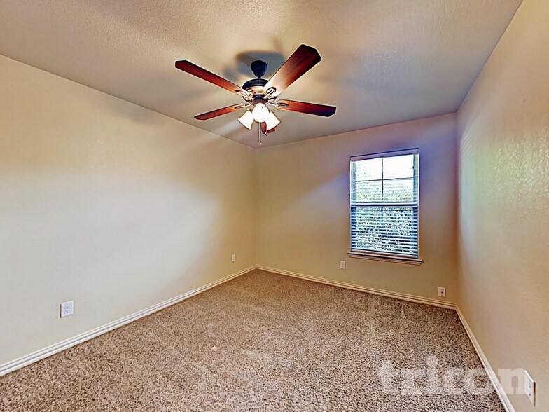 Building Photo - 12216 Hunters Crossing Ln