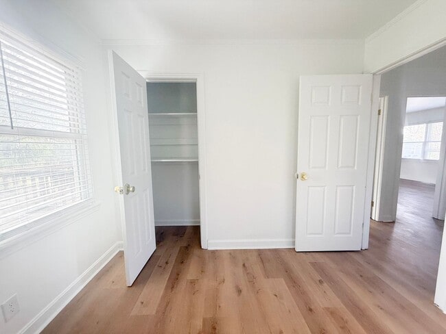 Building Photo - Pet-Friendly 3-Bedroom Home with Fenced Yard & Large Deck Near Downtown Livingston