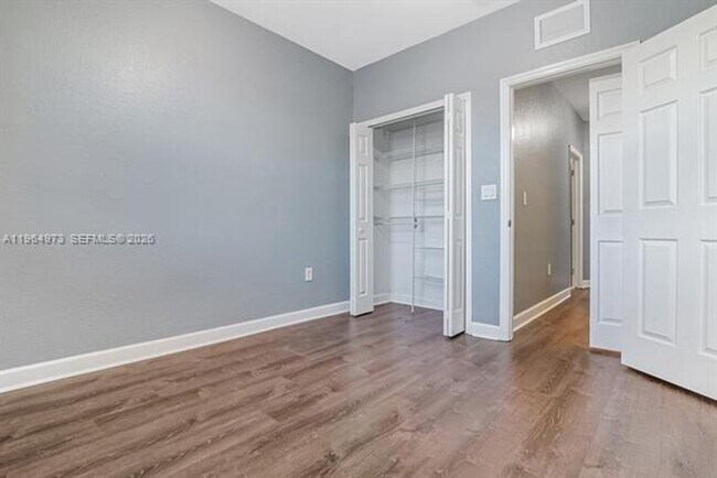 Building Photo - 11507 NW 77th St