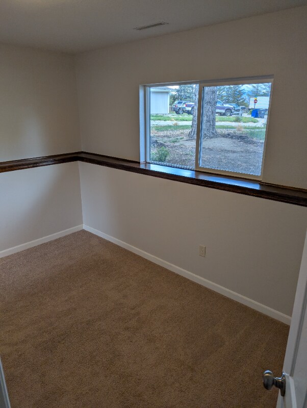 Building Photo - 1308 Ellen Pl