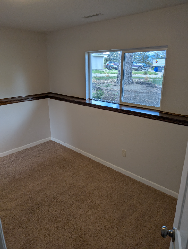 Building Photo - 1308 Ellen Pl