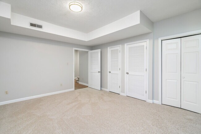 Building Photo - 4051 Heather Ct NW