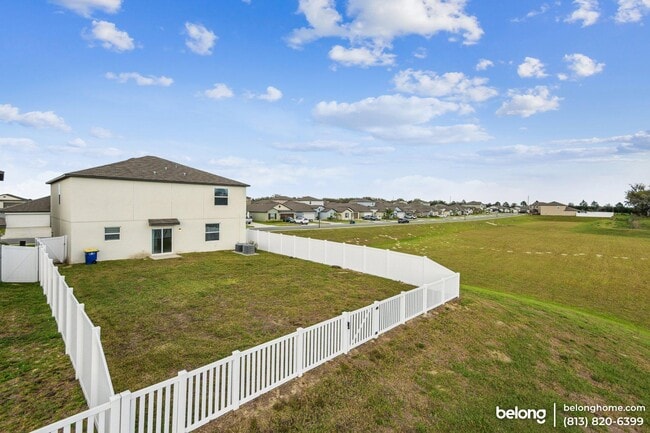 Building Photo - 2671 Red Egret Dr