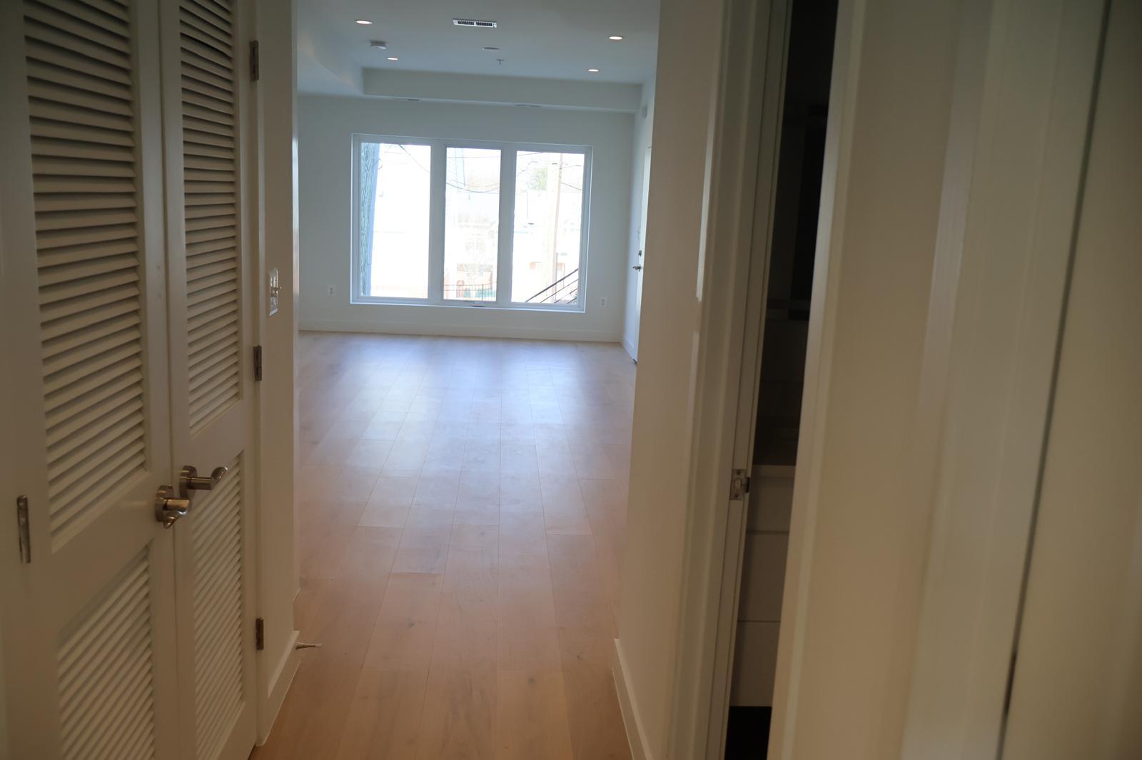 Building Photo - 4939 Call Pl SE