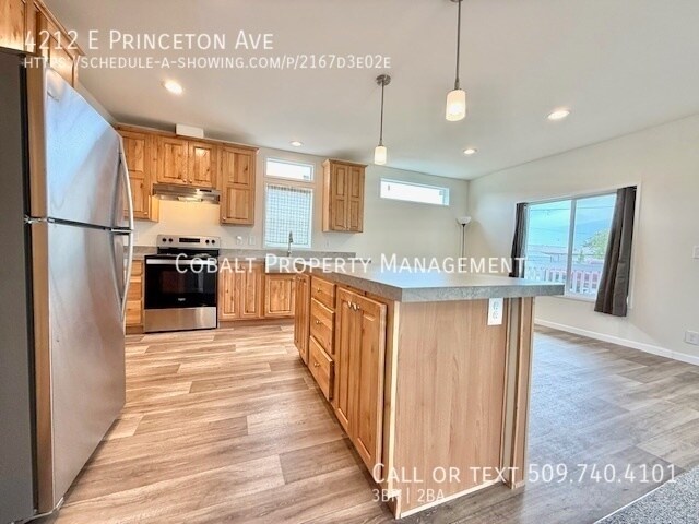Building Photo - 4212 E Princeton Ave