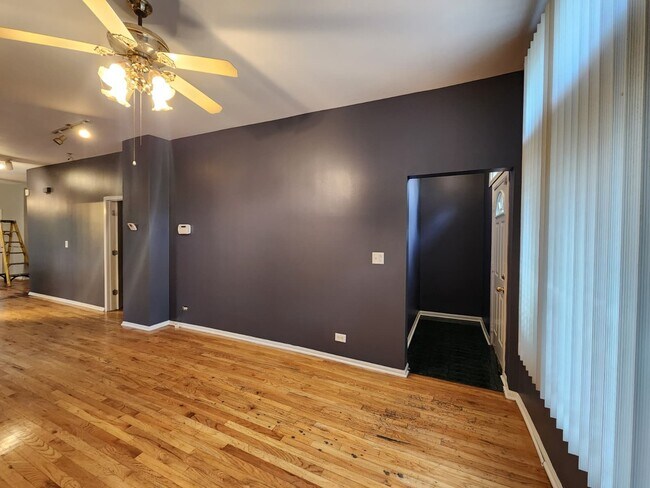 Building Photo - 2825 W Lexington St