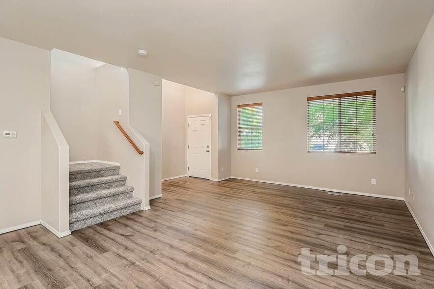 Building Photo - 18012 17th Ave Ct E