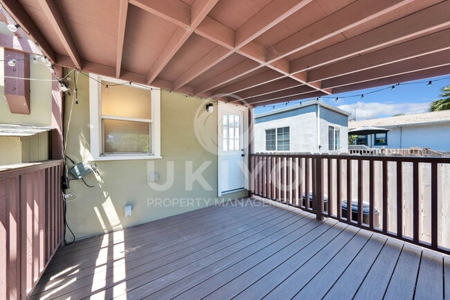 Building Photo - 1108 Dwight Way