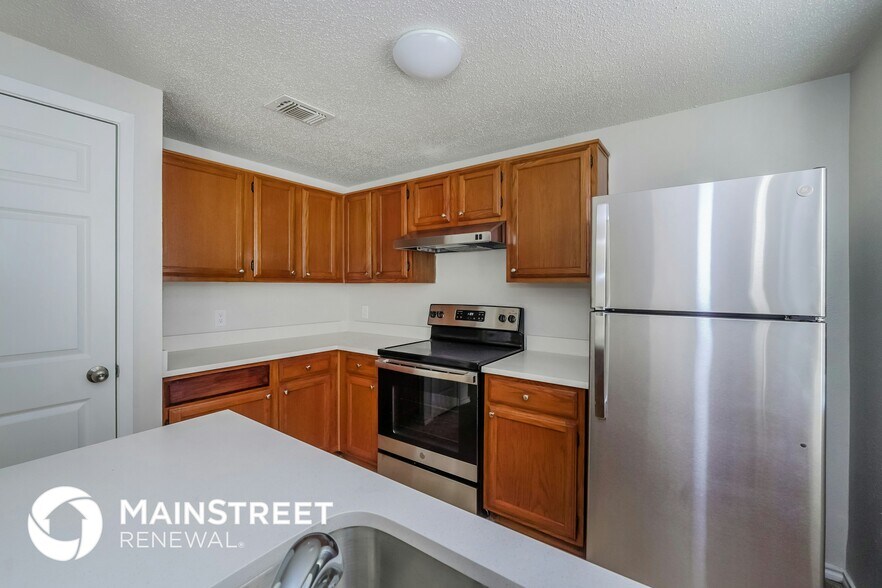 Building Photo - 3805 Big Leaf Ln