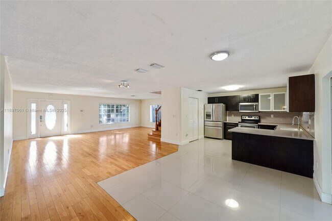 Building Photo - 8881 NW 189th Terrace