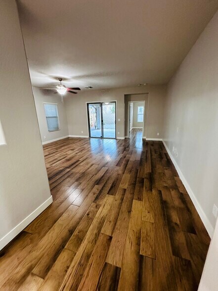 Living room - 18215 W Townley Ave