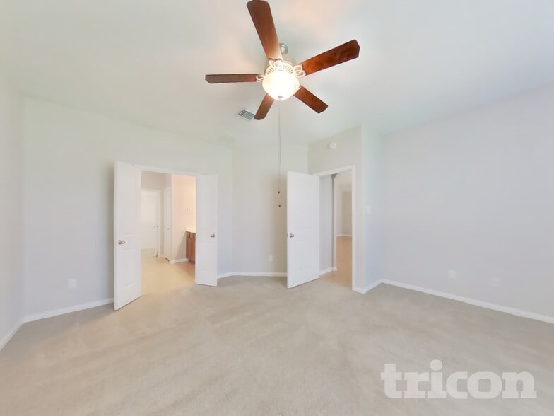 Building Photo - 410 Heatherton Hill Dr