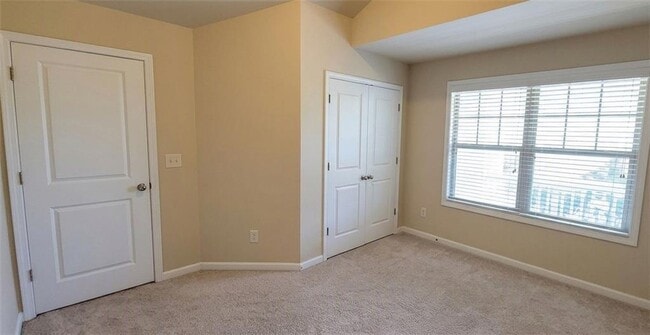 Building Photo - 29 Privet Cir