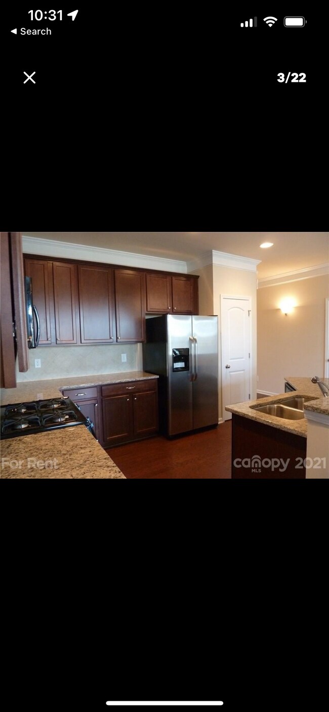 Building Photo - 9601 Camberley Ave NW