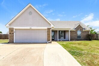 Building Photo - 8416 Berkley Dr