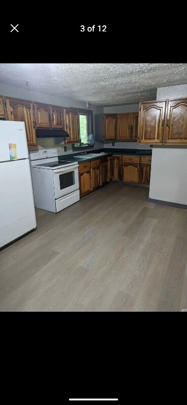 Building Photo - 400 S Olive Church Rd