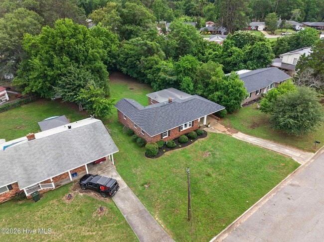 Building Photo - 1429 Waccamaw Dr