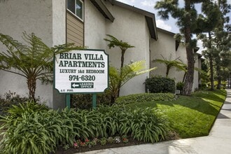 Building Photo - Briar Villa Apartments