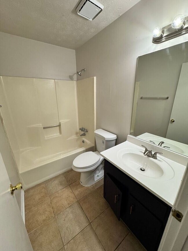Building Photo - !!!WARNING: AVOID SCAMS CONFIRM RENTAL AT ...