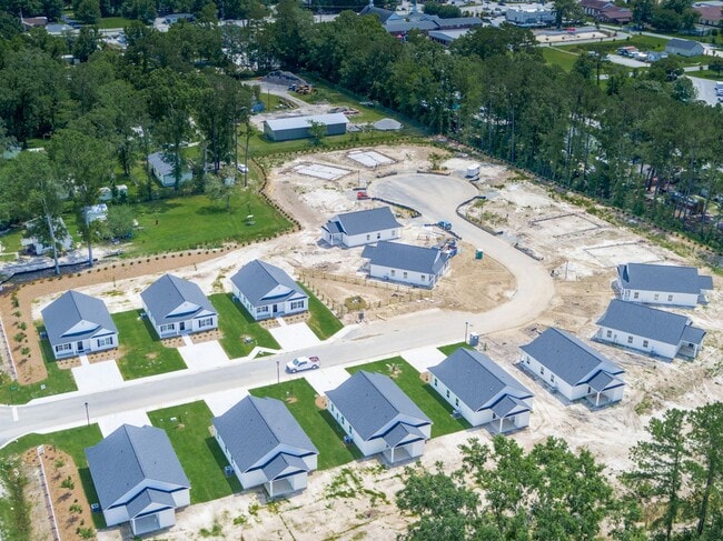 Building Photo - Coming Available!