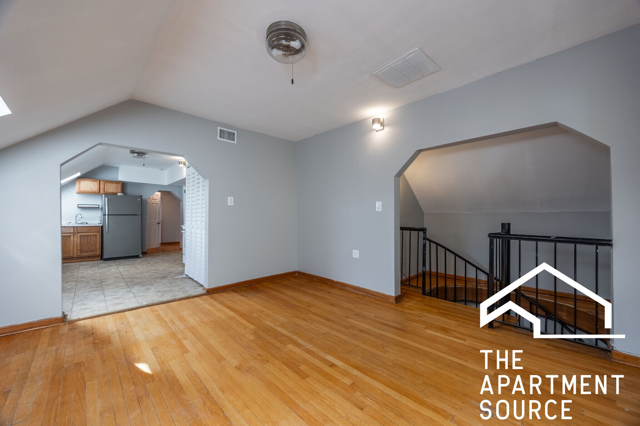 Building Photo - 2655 W Homer St