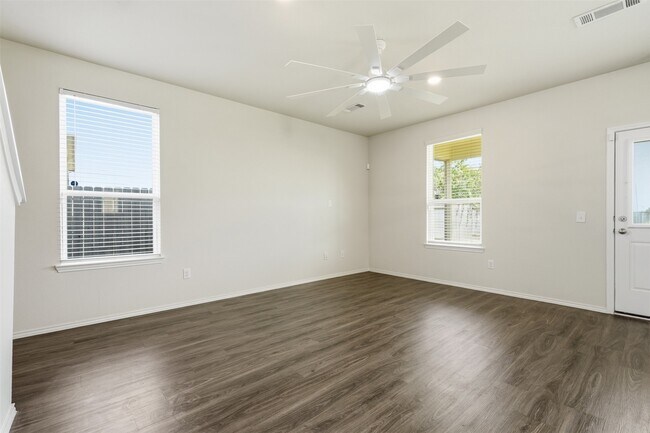 Building Photo - 25626 Pannier Pl