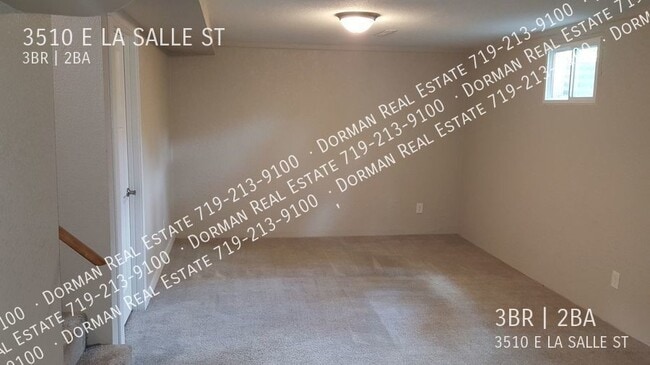 Building Photo - 3510 E La Salle St