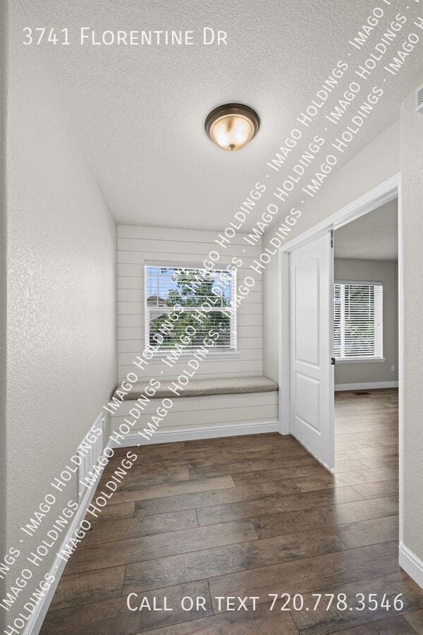 Building Photo - 3741 Florentine Dr