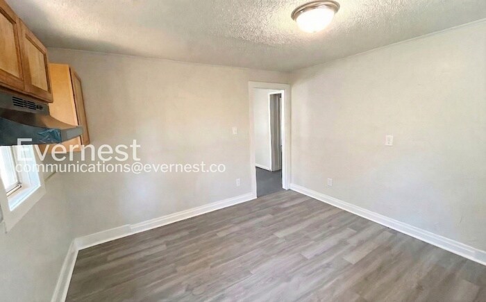 Building Photo - 218 73rd St N