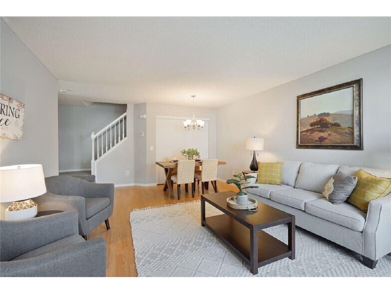 Building Photo - 15785 Flackwood Trl