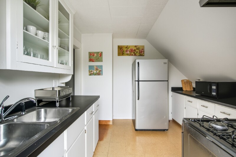 Building Photo - 1229 SE 36th Ave