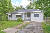 Building Photo - 3495 Charleston Cir